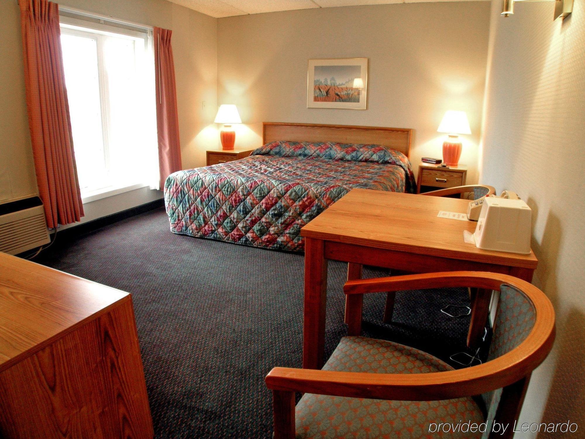 Americas Best Value Inn And Suites St. Cloud Saint Cloud Quarto foto