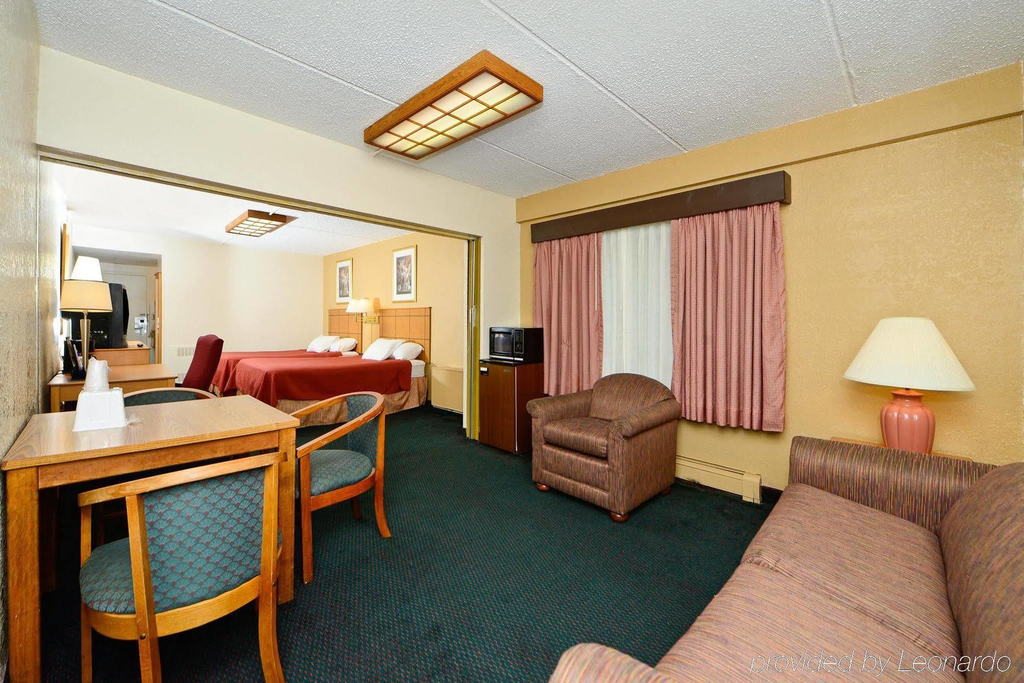 Americas Best Value Inn And Suites St. Cloud Saint Cloud Quarto foto